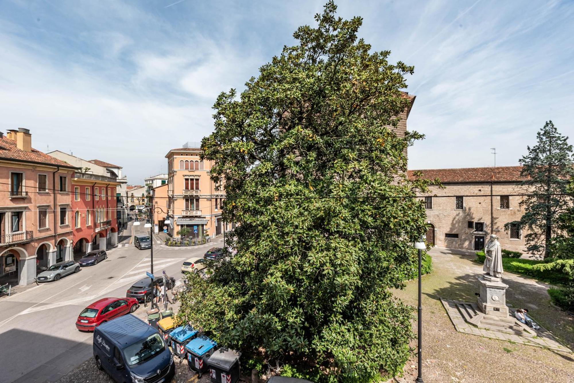 Italstay - The Poet's View- Padova